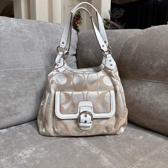 Coach Cream Shoulder Bag - Picture 9 of 16